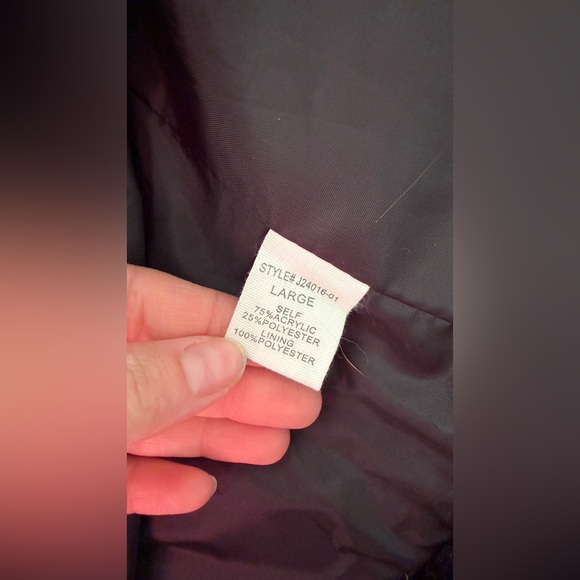 Peace Love California Black Faux Fur Vest - Picture 3 of 4